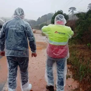 Chuva intensa preocupa a Defesa Civil e a PMRv sobre a situação da SC-480, em Xanxerê