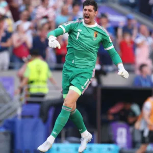 Courtois admite favoritismo da Espanha antes das quartas da Copa do Mundo