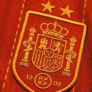 Espanha atualiza escudo com segunda estrela após título mundial