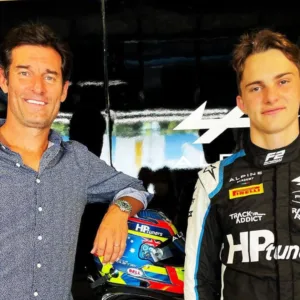 F1 'Muita ficção', diz Webber sobre saída de Oscar Piastri da McLaren