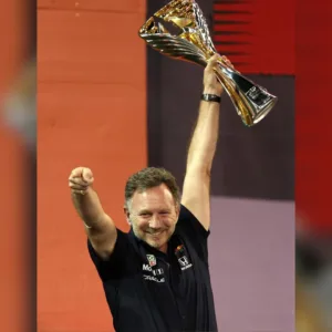 F1 há um ano, Christian Horner deixava o comando da RBR