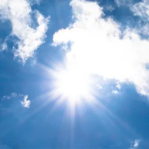 Frio perde força e sol predomina em SC nesta quarta-feira (15)