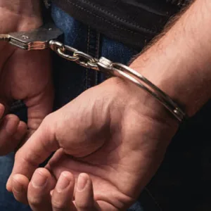 Homem é preso por furto em veículo em Curitibanos