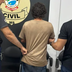 Homem foragido é preso após fuga por três estadosv