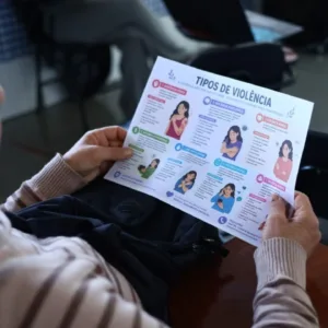 Lages capacita equipes de saúde para atender mulheres