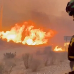 Mais de 200 mil deixam casas por incêndios na Espanha e na França