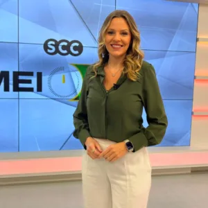 Menino ou menina Vote na enquete sobre o bebê de Maria Ester