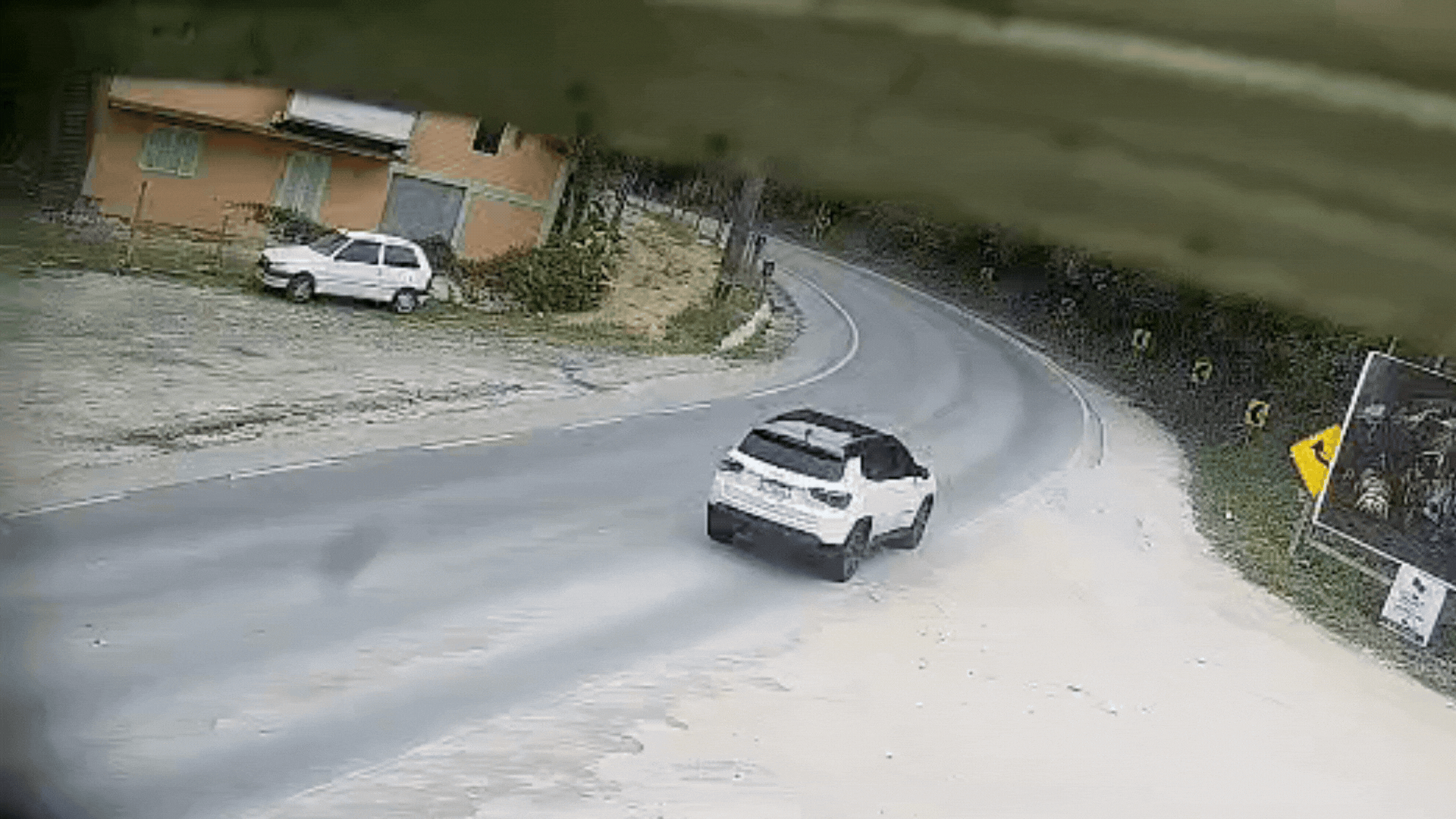Motociclista fica gravemente ferido após acidente em SC