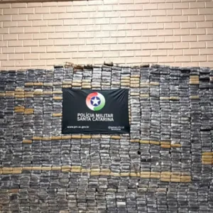 Operação apreende 3.550 quilos de cocaína em SC