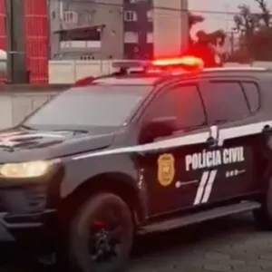 Polícia Civil cumpriu mandados em Joinville durante operação que investiga esquema de fraude com boletos e guias de pagamento adulterados  | Foto: Divulgação/Polícia Civil