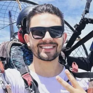 Piloto tem reação alérgica após 'banho de óleo' e morre no PR