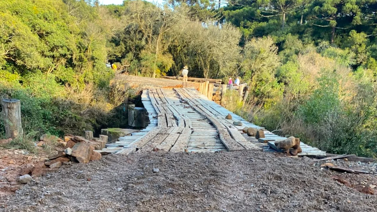 Prefeitura prevê obras em pontes afetadas na Coxilha Rica