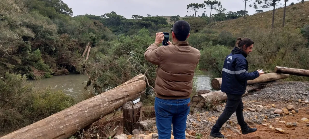 Prefeitura reconstruirá pontes destruídas por chuvas na Coxilha Rica