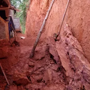Trabalhador de 21 anos é soterrado durante obra em Blumenau
