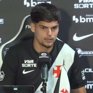 Vasco viaja para a Colômbia com reforço para Sul-Americana