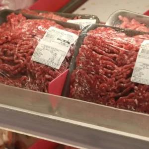 Carne bovina e café: veja isenções da nova tarifa dos EUA