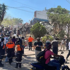Prédio destruído após terremoto atingir a Colômbia | Foto: Valentina Escobar Salazar/Reprodução ONU