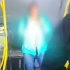 Homem de 53 anos é preso por ato obsceno dentro de ônibus em Florianópolis | Imagem: GMF/Reprodução