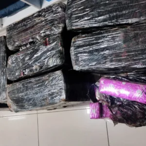 Motorista foge da PRF e é preso com mais de 200kg de maconha | Foto: PRF/Divulgação