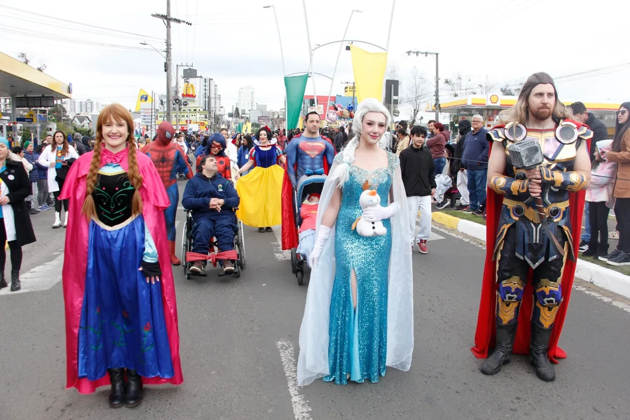 Lages celebra 204 anos da Independência com desfile cívico