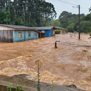 Enchente em Videira - Imagem: reprodução/ Defesa Civil
